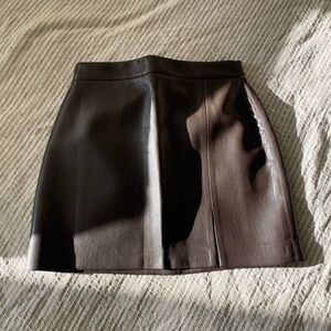 Aritzia Wilfred Patio Mini Skirt